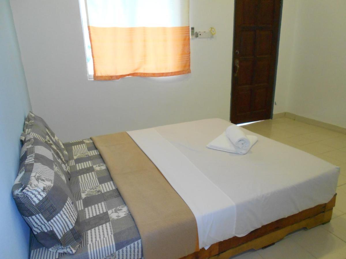 Perintis Motel Cenang Pantai Cenang  Εξωτερικό φωτογραφία